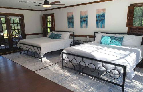 The Castle Hideaway Pool-16 plus-Guests-Game Room - Foto 11