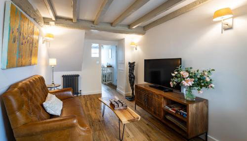 The Art Studio - Photo 2