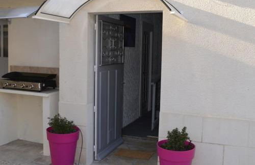 Gîte confortable, animaux acceptés, jardin clos - FR-1-381-47 - Foto 20