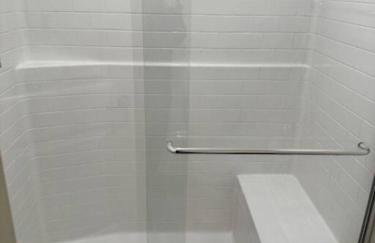 A Tranquil Haven with Elegance - Foto 33