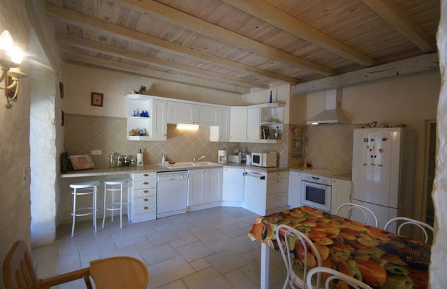 Holiday Home in Saint-laurent-de-la-salle With Pool - Foto 41