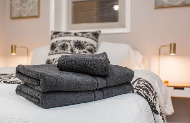 Mid Century Gem Comfort, Close to Train 3bd - Foto 14