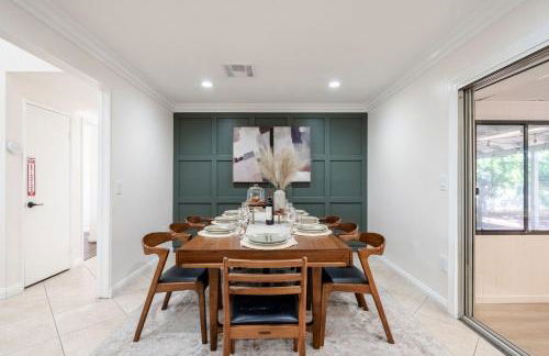 Elegant Retreat w/ Game room in Heart of OC - Foto 6