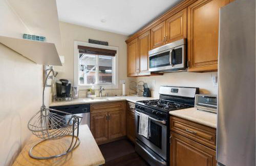 1 bd guest house in LA perfect for long term stay - Foto 8