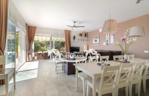 Costa Brava Holidays Villa Florada, Sea Views - Foto 3