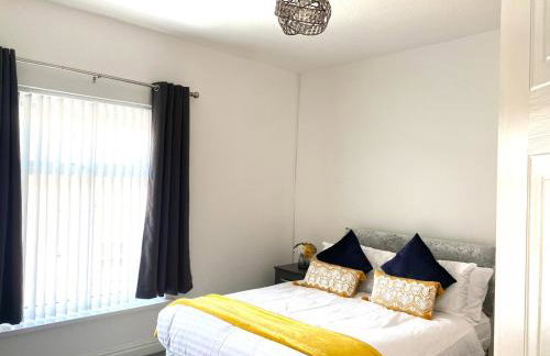 Cosy Cheerful 2 Bedrooms Near Piccadilly, Etihad Stadium Sleeps up to 5 - Foto 5