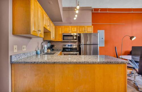 1Br in Heart of Downtown, Sauna, Prime Location - Foto 15