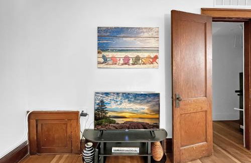 Walk to 3 Breweries! 1 Bed Apartment on Grand - Foto 4