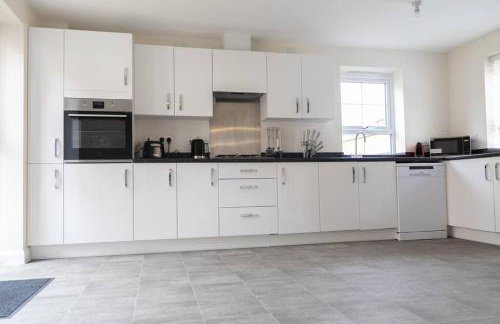 7 Swiftsure - 4 Bedroom Luxury and Spacious Home - Foto 27