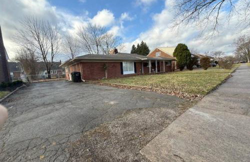 Newly Renovated Gem Fenced Backyard 2 Full Baths - Foto 7