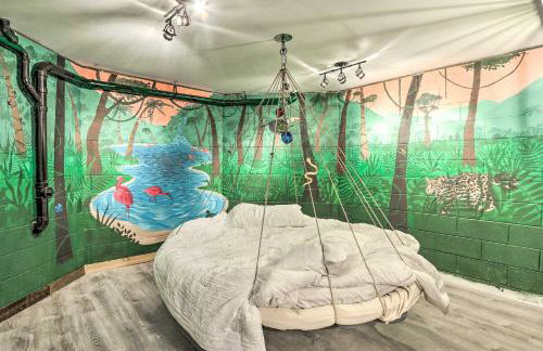 Charles Town Home with Private Pool and Hot Tub - Foto 9