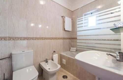 2 Bedroom Top Floor Apartment, Oasis Parque, near Alvor AT01 - Foto 16