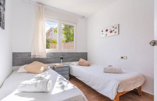 Ana House - Photo 18