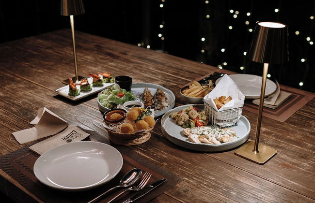 Timber Society Boutique Hideaway - Photo 49