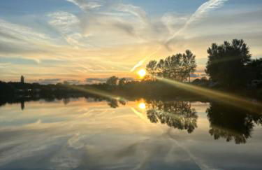Tattershall Lakes Sunset View Caravan Lakeside, Hot Tub, Garden, Private Fishing Peg & WiFi - Foto 24