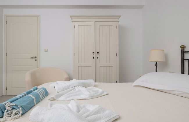 Iliada Villas - Photo 24