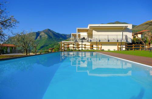 Costa Blu - Pool & terrace lake view - Foto 17