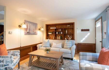 Bring your pups to Chatham Direct access to the Cape Cod Rail Trail - Foto 7