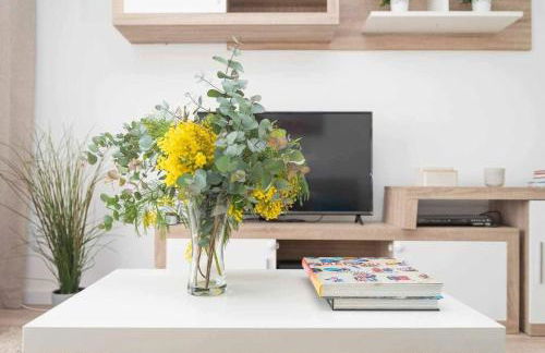 NEW Apt Relax Home a 150 m del mar, WIFI y Piscina - Foto 2