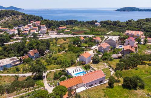 Villa Madrevita Exclusive - Photo 35