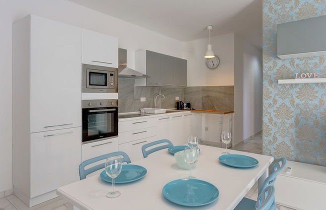 Luxury 2 Bedroom Apartment by the Sea - Foto 9