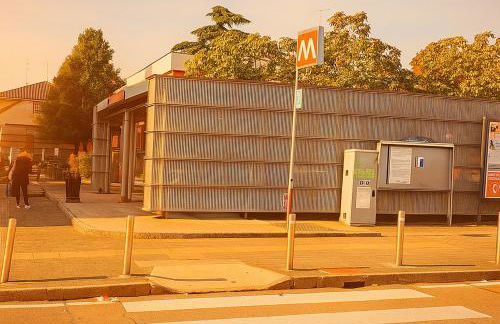 Zen Garden House - in front of the metro - Photo 18