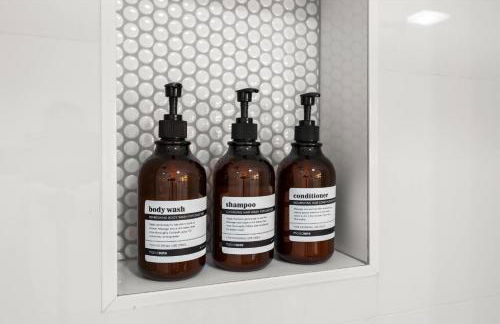 Cozy 1st-Floor Flat 2BR Backyard Free Parking - Foto 40