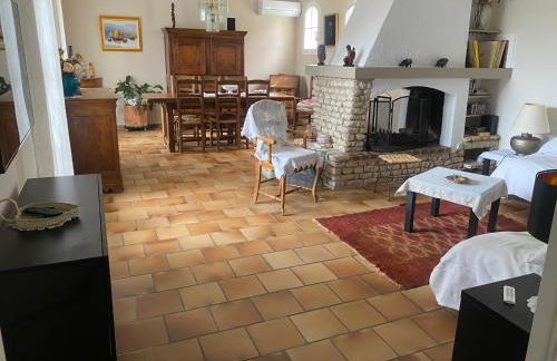 VILLA MIREILLE CALME ARBOREE PISCINE SANS VIS A VIS SECURISEE - Foto 12