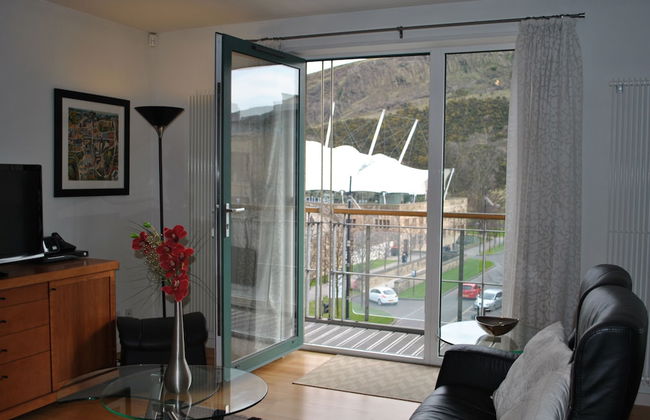 Dreamhouse Holyrood Apartments - Photo 7