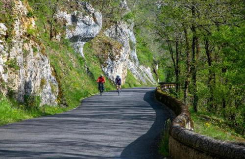 Appartement de caractère, 4 pers, village médiéval Martel, Animaux admis, WiFi gratuit - FR-1-828-15 - Foto 7