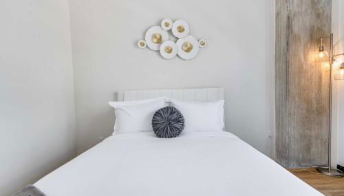 South Loop Rooftop With In and Out Parking 3 - Foto 2