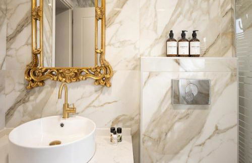 Majestic Manor with outdoor Jacuzzi by 8essentially - Foto 19