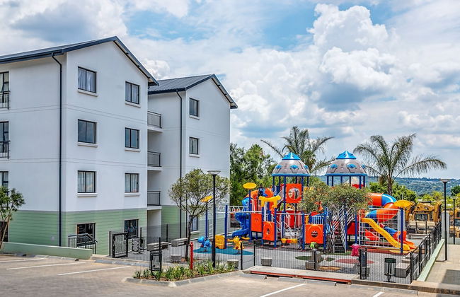 MINT Express Sandton View - Photo 58