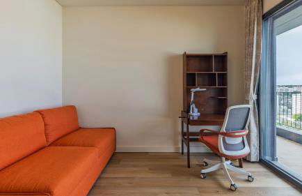 Gorgeous Apartment with City View by LovelyStay - Foto 18