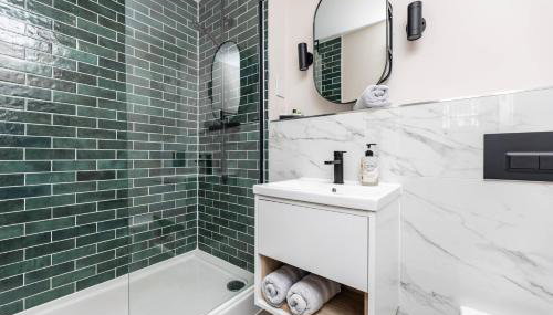 Modern 1Bed Flat in the Heart of Leeds City Centre - Foto 4, towels, Shower