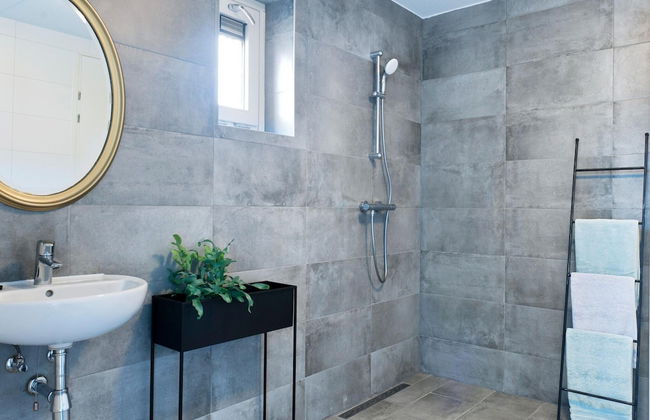 Holiday Home With Sauna and hot tub - Photo 21