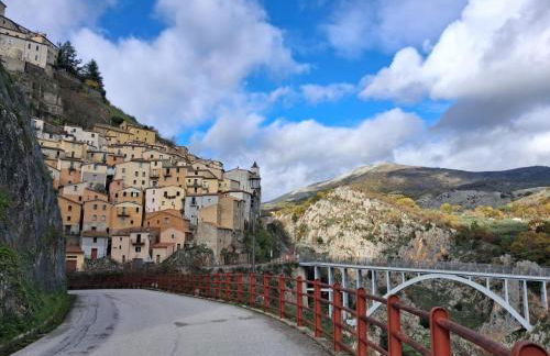 Giardino San Gerardo Maiella vista Castello e con parcheggio interno privato - Foto 62