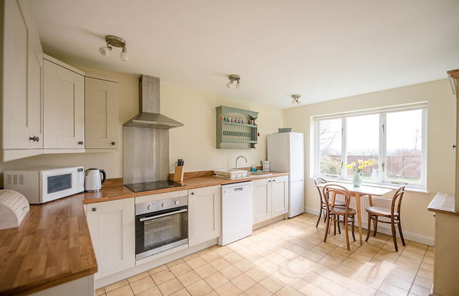 The Farmhouse, Boundary Farm, Framlingham - Photo 10