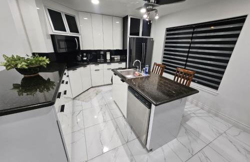 Family Luxury Home With Pool in Mcallen Near by Hospitals and Stores - Foto 37