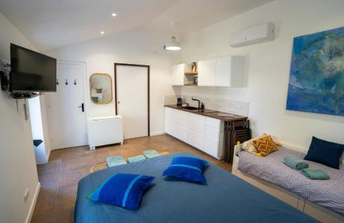 Charmant studio rénové - Photo 8