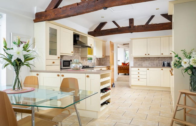 Cotswold Barn Conversion With Private Hot Tub - Foto 1