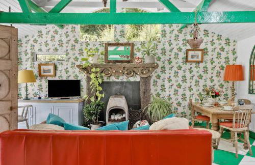 Enchanting Lodge, Cosy Hidden Gem with Woodburner - Foto 17