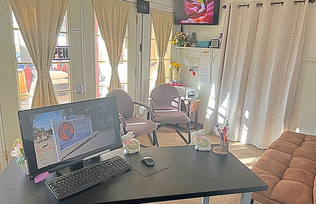 1 or 3 Bedroom Apartment with Full Kitchen - Foto 2