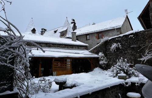 La Maison aux Volets Bleus 3ème Étage - Photo 13