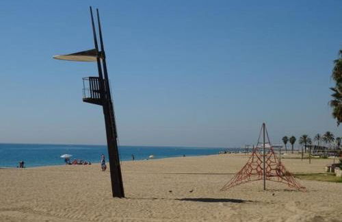 Duplex en frente de la playa al lado de Barcelona - Foto 28