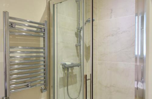 The Beeches - Foto 11