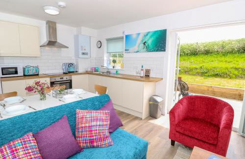 5 Yarmouth Cottages - Photo 6