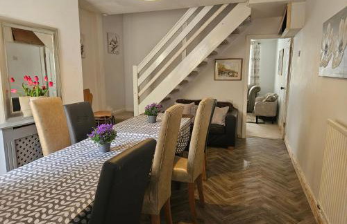 Contractors Corporate Charress House, 6 Bedrooms - Foto 7