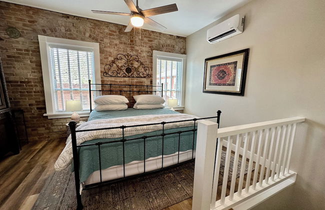 Bisbee Brownstone Suites - Photo 4