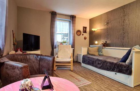 2 Bedroom Nice Apartment In Suhl - Foto 9